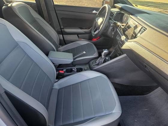 VOLKSWAGEN NIVUS 1.0 200 TSI TOTAL FLEX HIGHLINE AUTOMÁTICO